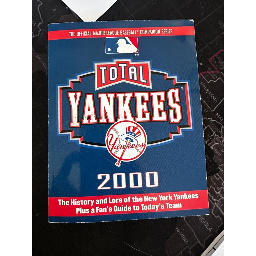 The Total Yankees 2000 Edition – New York Yankees Paperback Book